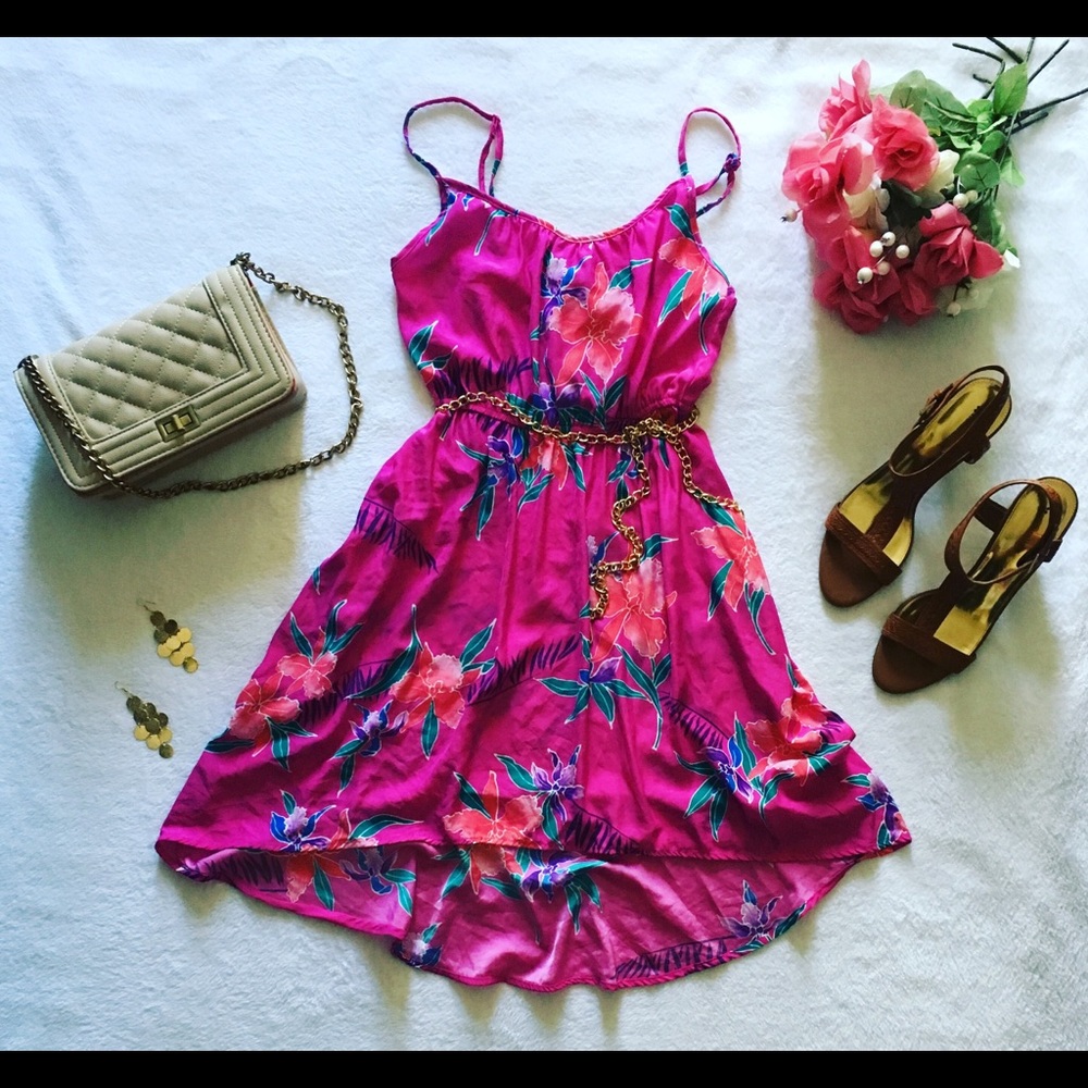 🎀Beautiful Floral Pink Dress🎀